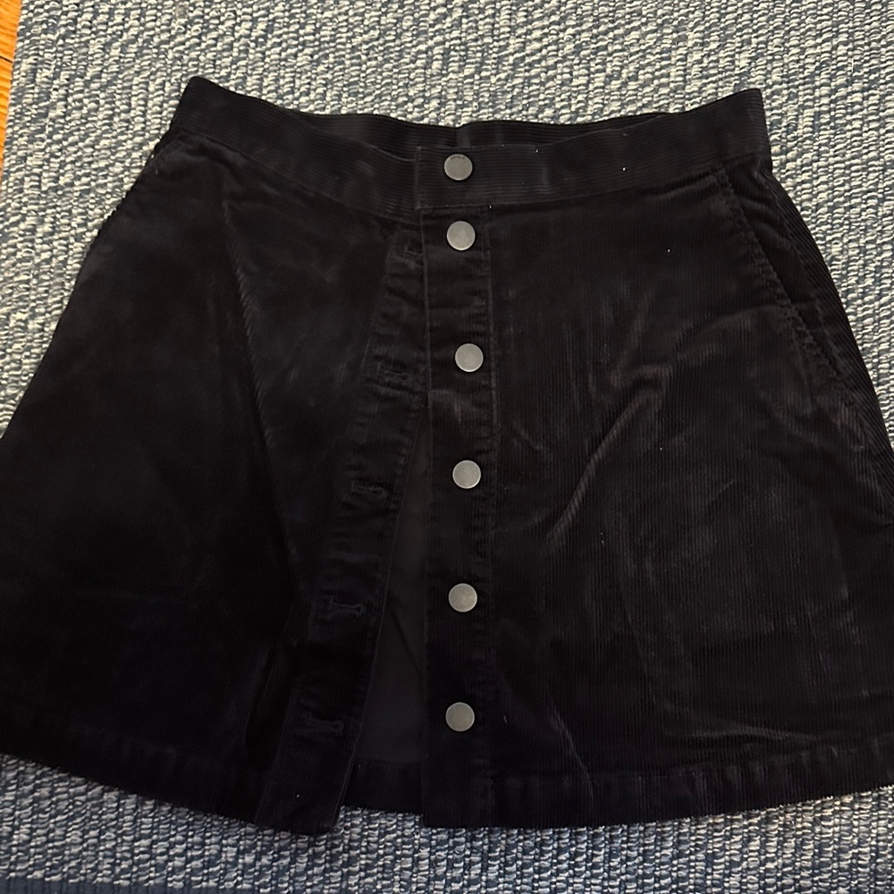 Uniqlo Black Corduroy Skirt with Buttons